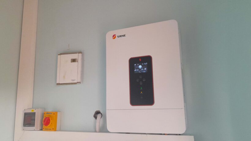 Inverter with wifi or app monitoring